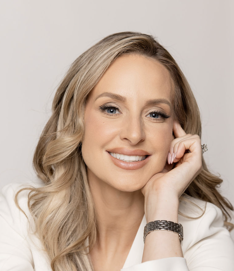Dr. Taryn Marie, Healthcare Keynote Speaker